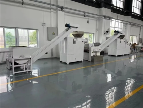 The role of the saponification kettle in a soap and oil production line.
