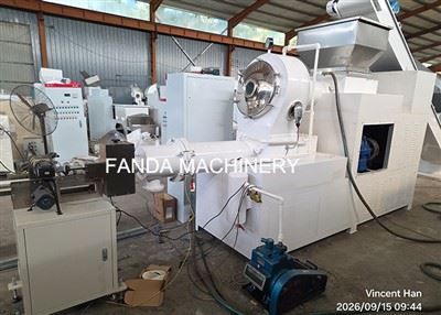 Soap Plodder Machine
